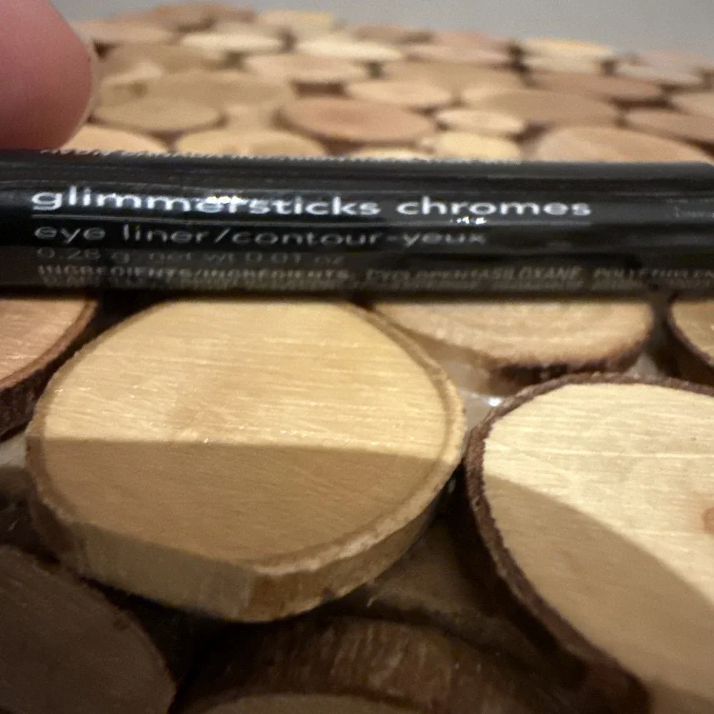 Avon Glimmersticks Chromes Eye Liner- Mocha Flash G104 -New & Sealed!